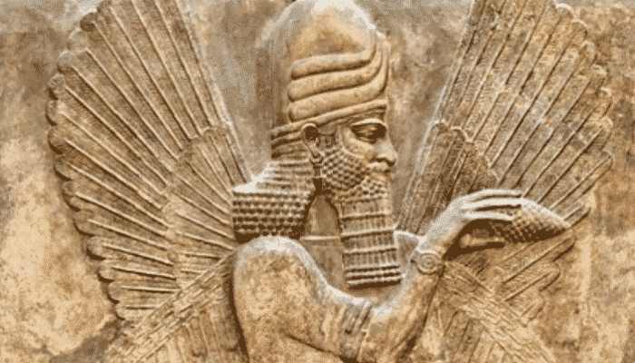 Dios de los cielos y rey de los dioses Dios de los cielos y rey de los dioses